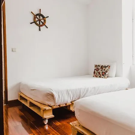 Hostel Jaca